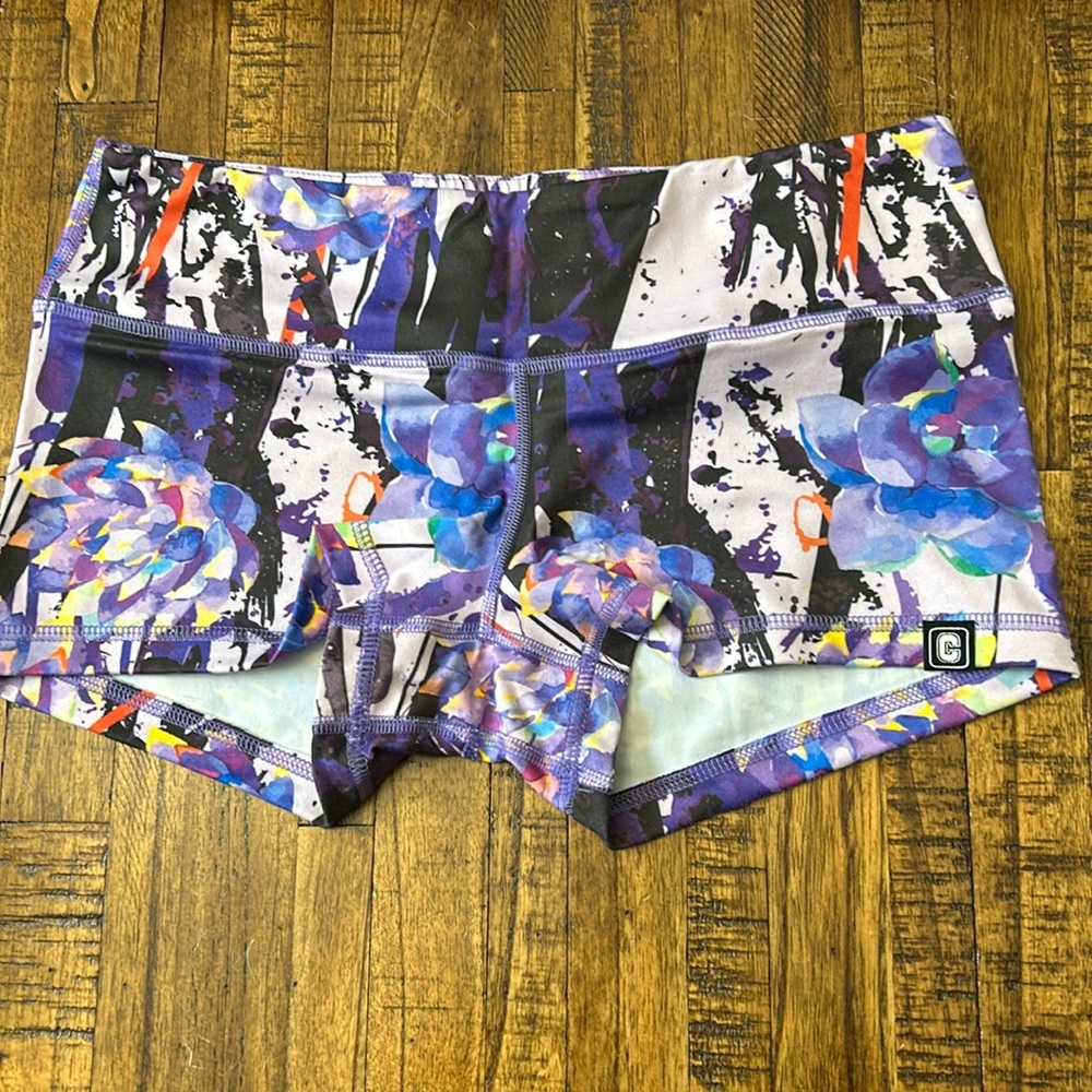 Fleo x Chestee Cactus Flower shorts size M- limited edition!!!